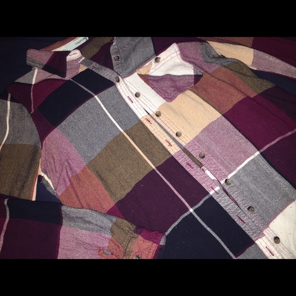 Flannel - Picture 2 of 4